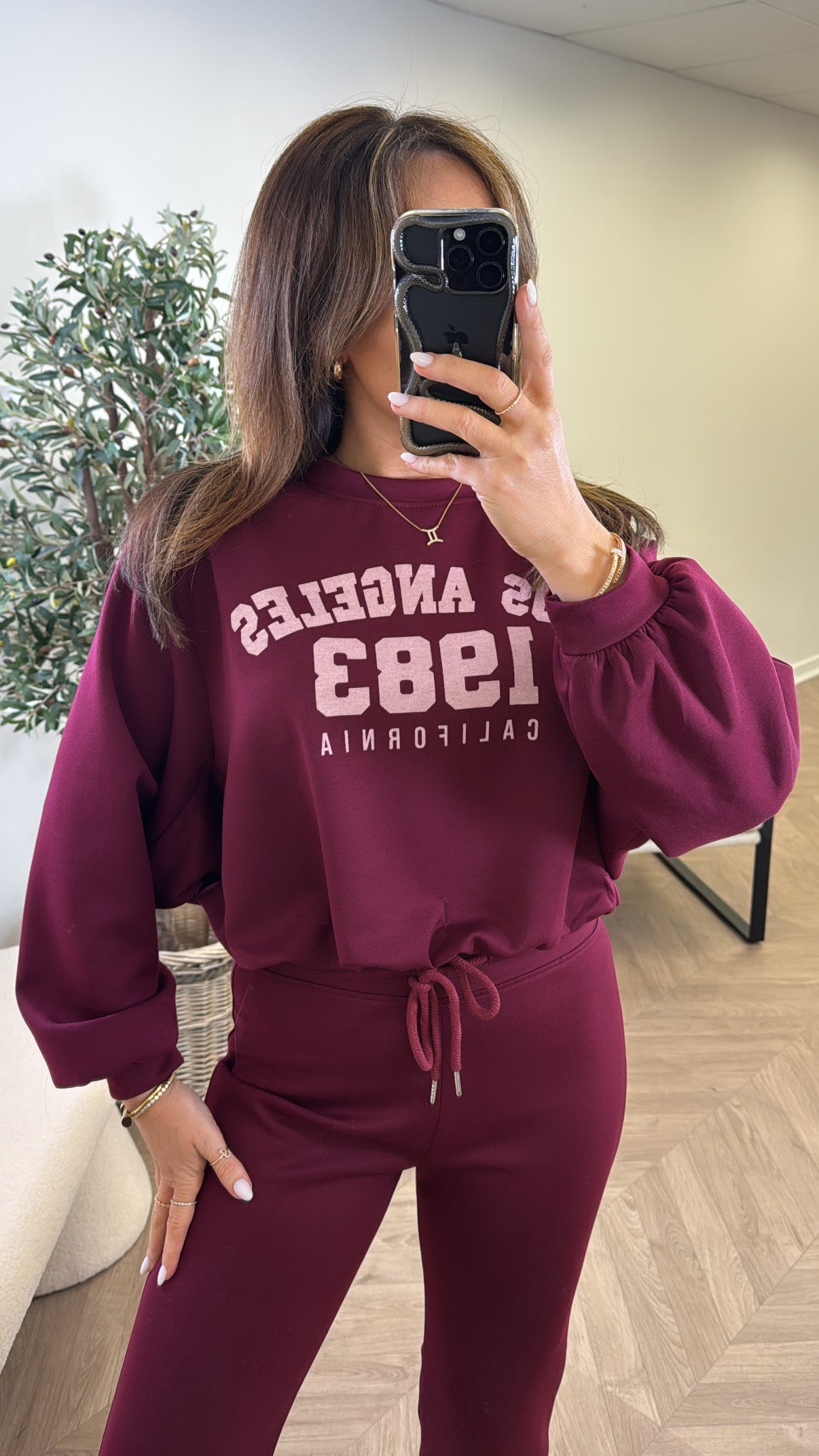 1983 CALIFORNIA burgundy flare lounge set