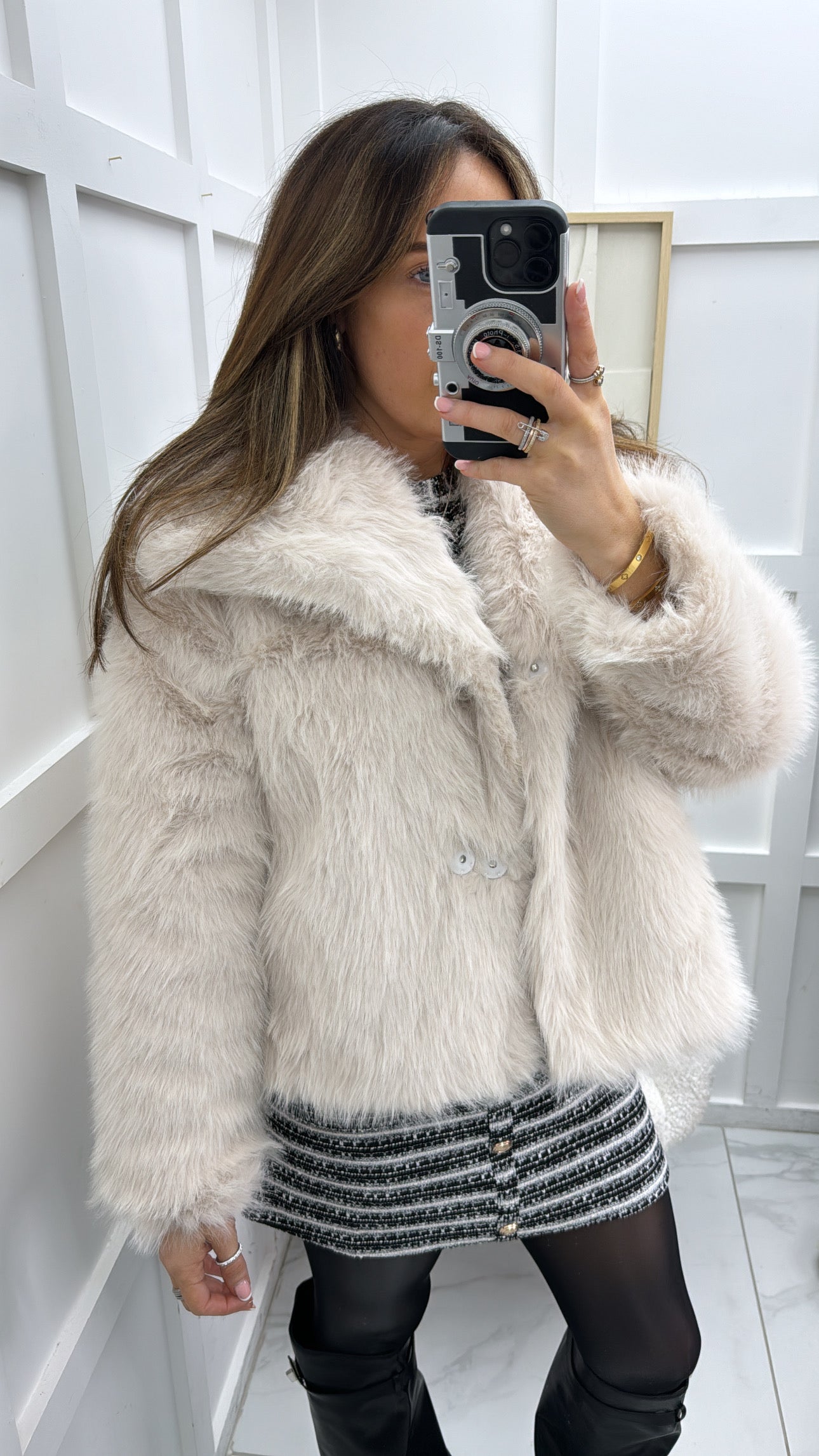 GABRIELLE cream faux fur jacket