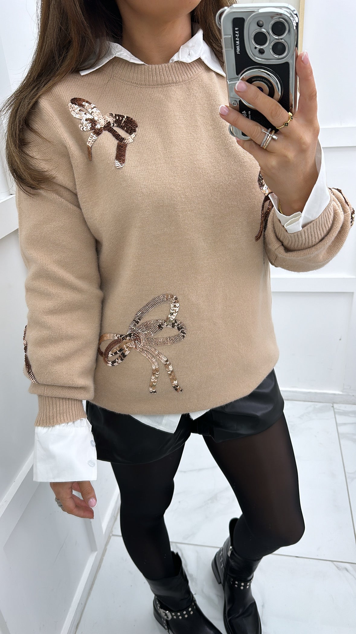 JAZMINE camel knit jumper with sequin bows