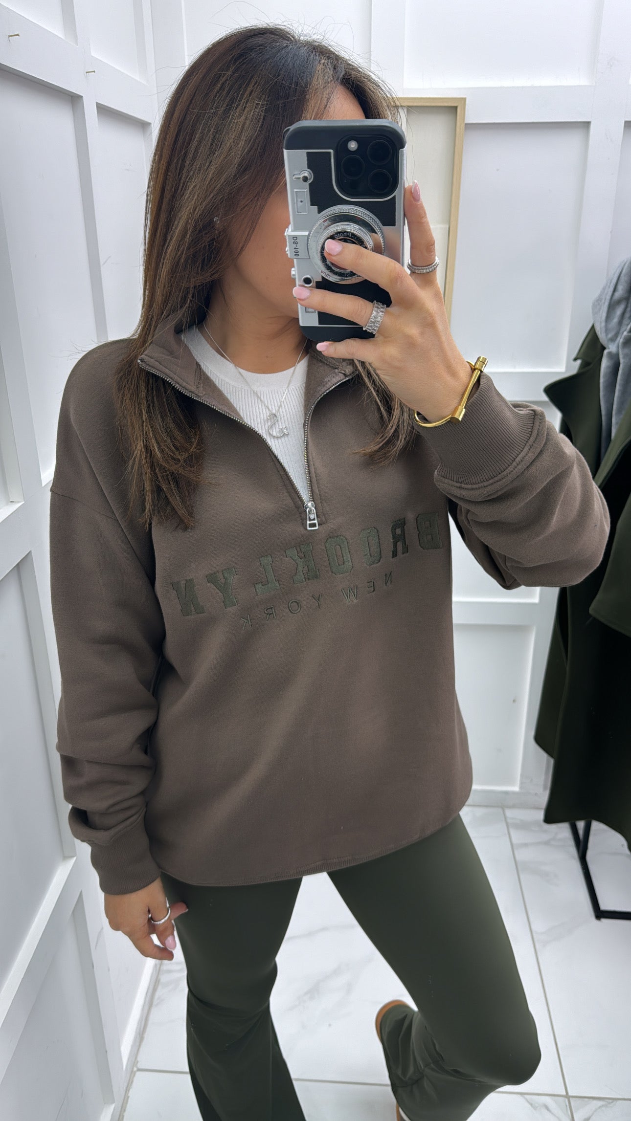 BROOKLYN cocoa brown half zip sweatshirt