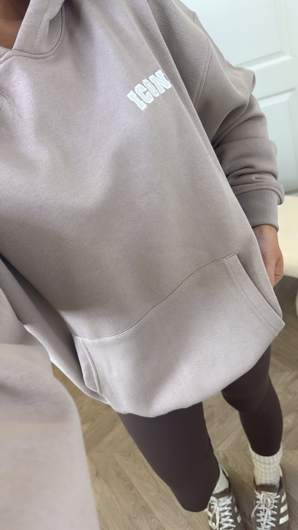 ICONIC taupe oversized logo hoody