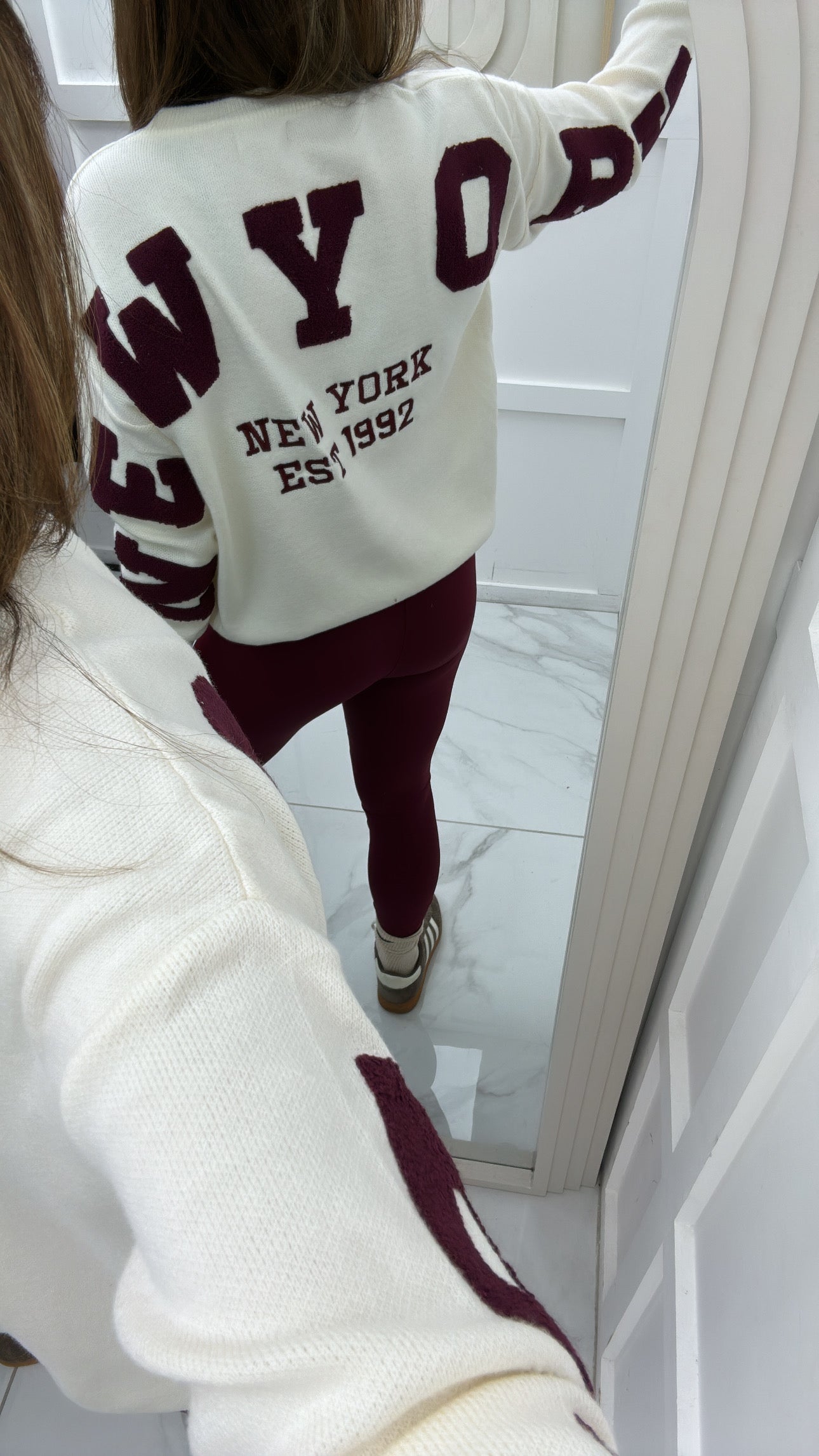 TAMMY cream new york teddy slogan jumper