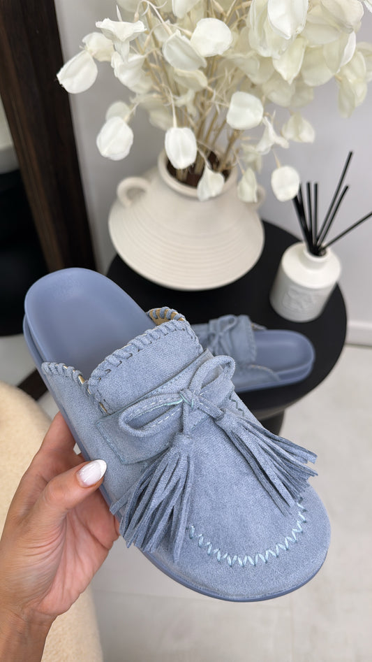 REEVA blue faux suede mule