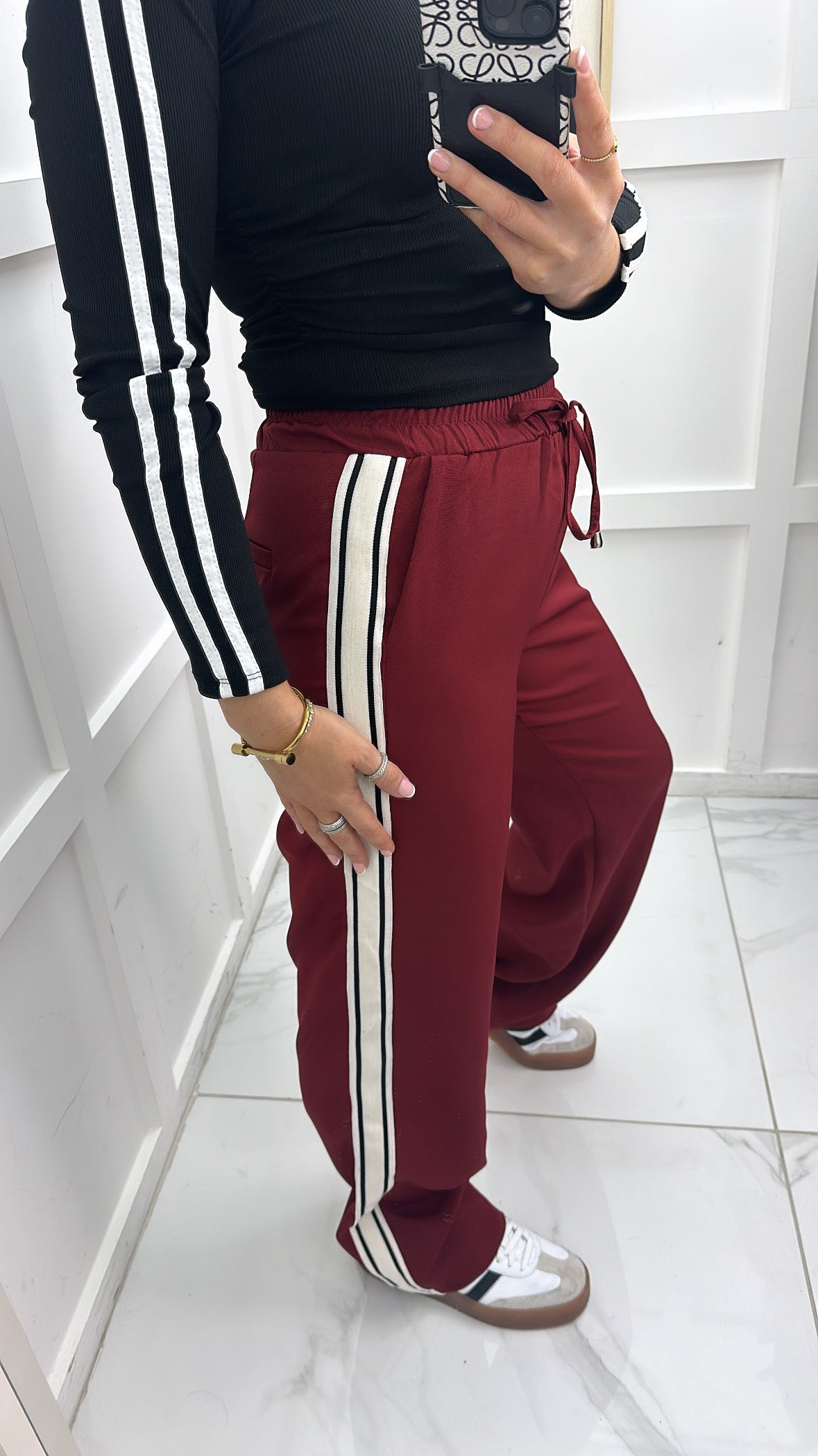 SASKIA burgundy cotton joggers with contrast stripe