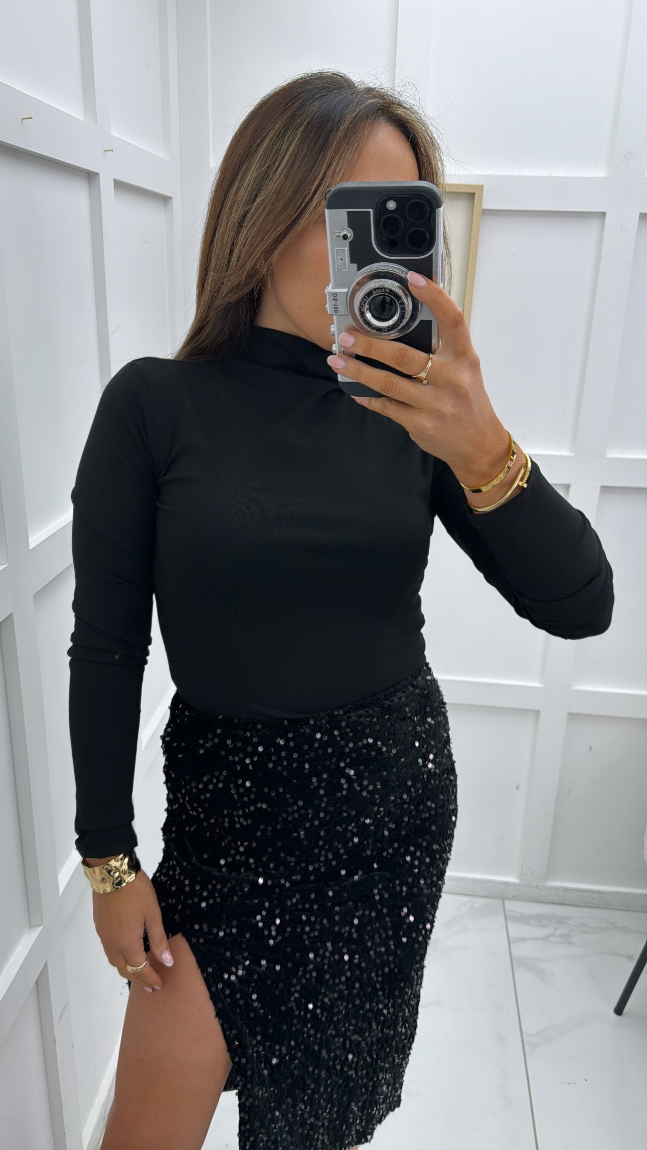 PIPPA black high neck top