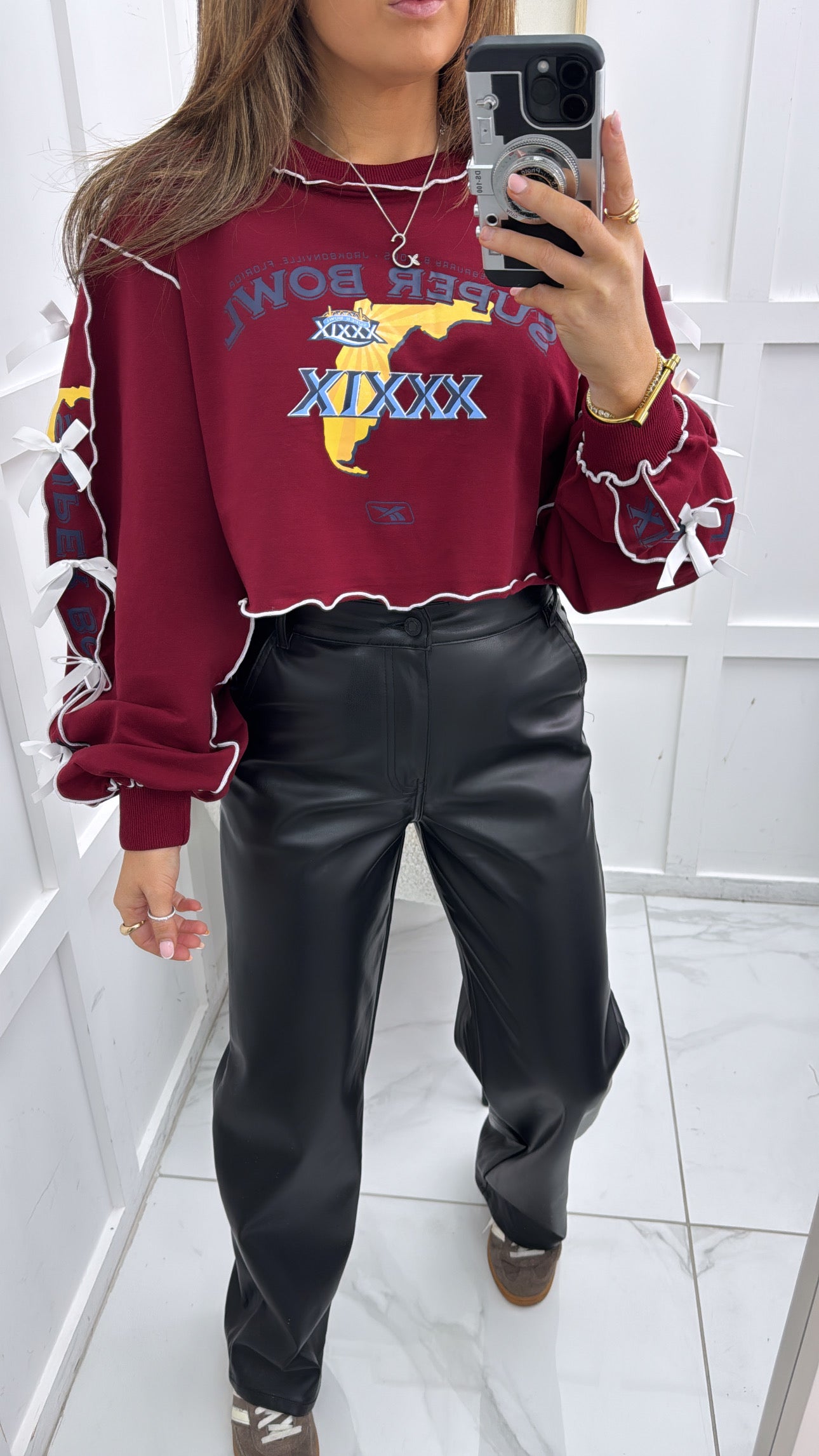 HALLIE burgundy super bowl cropped top