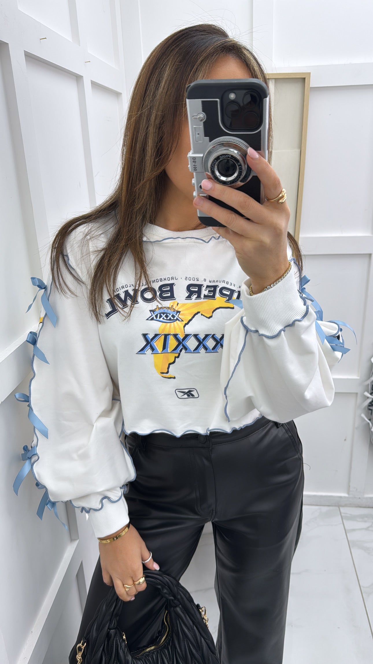 HALLIE white super bowl cropped top