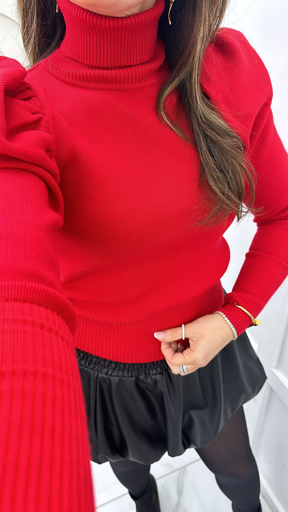 JENNIE red roll neck jumper