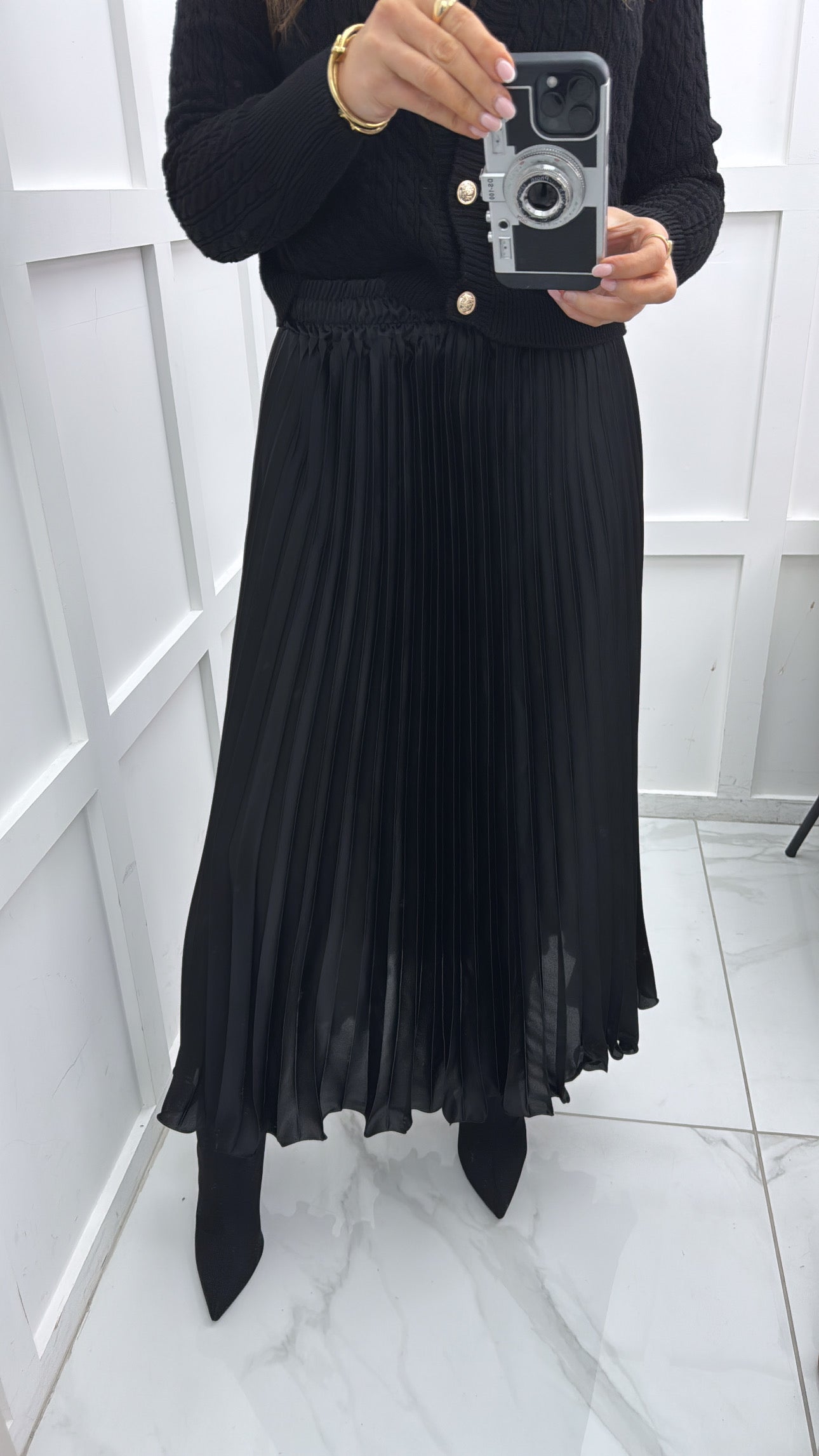 MYA black pleated maxi skirt