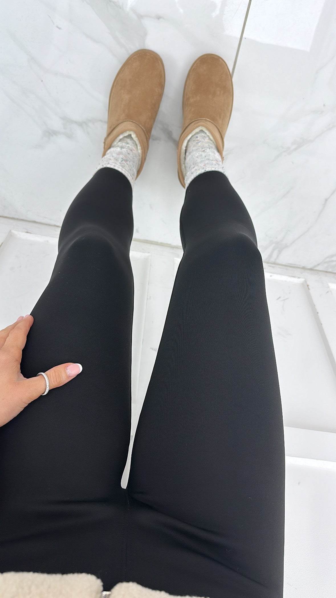 BEAU black super soft fleece lined leggings