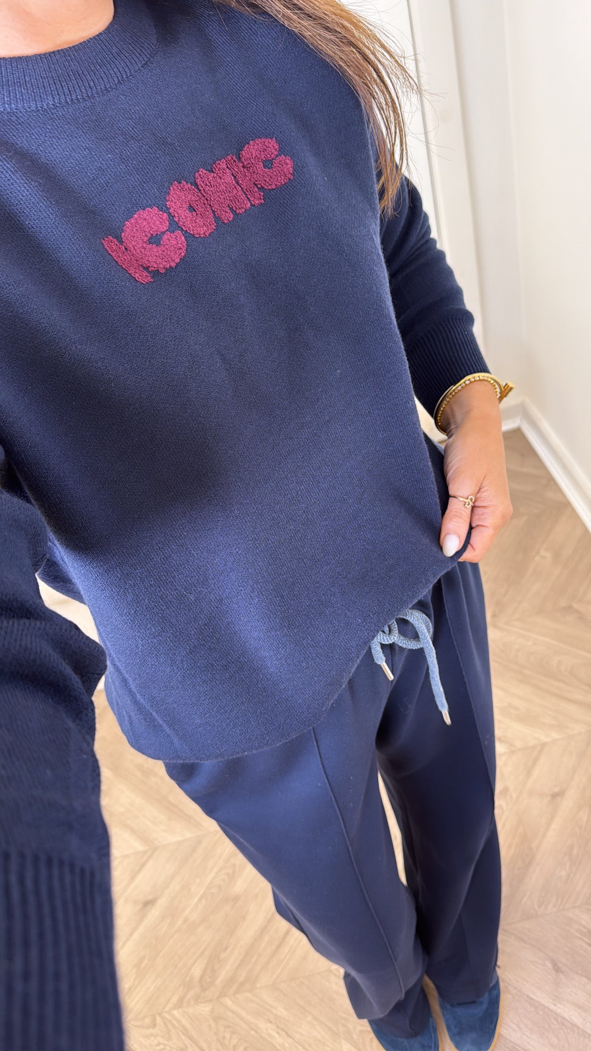 IMOGEN navy soft knit logo jumper