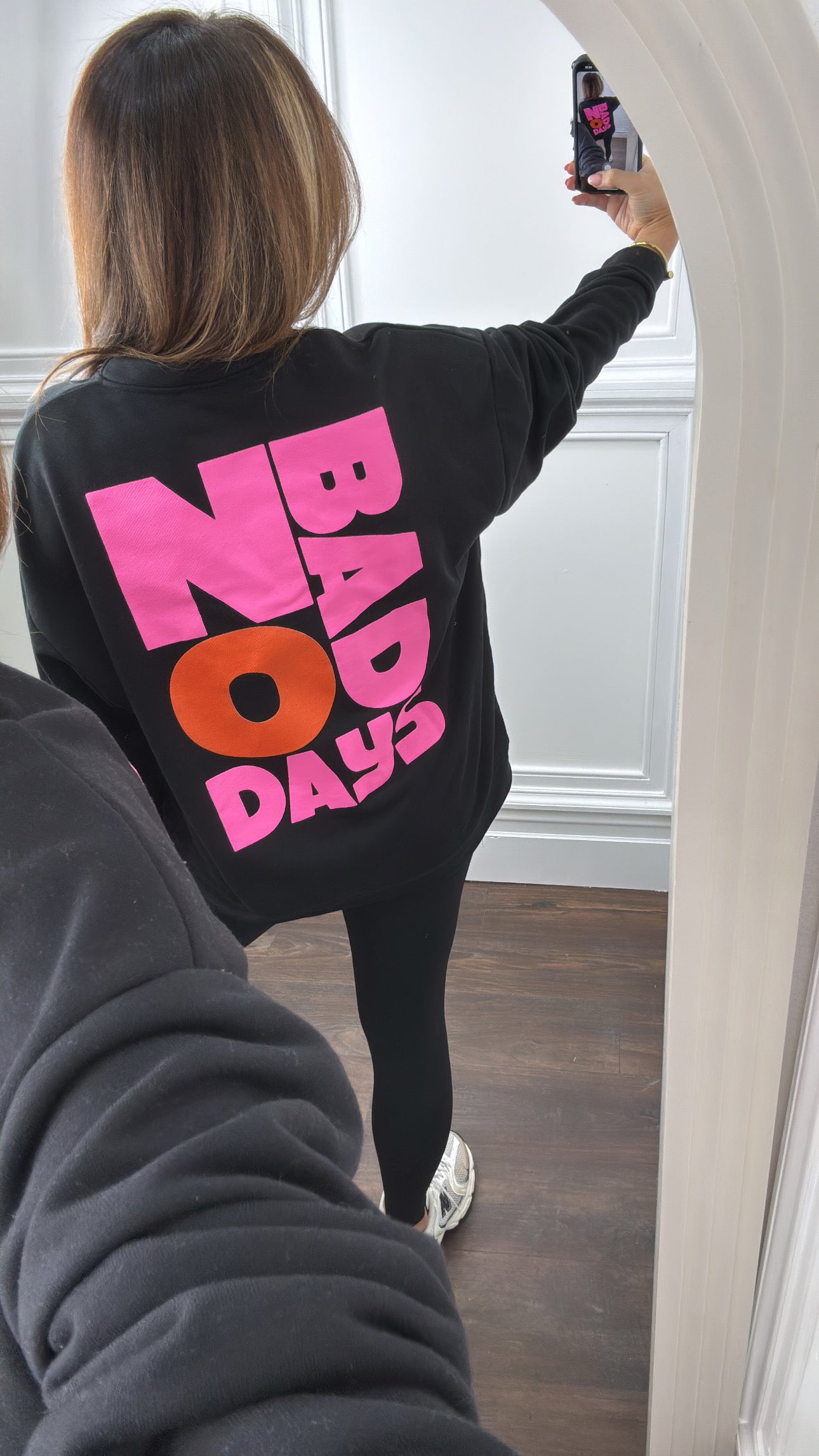 NO BAD DAYS black sweatshirt