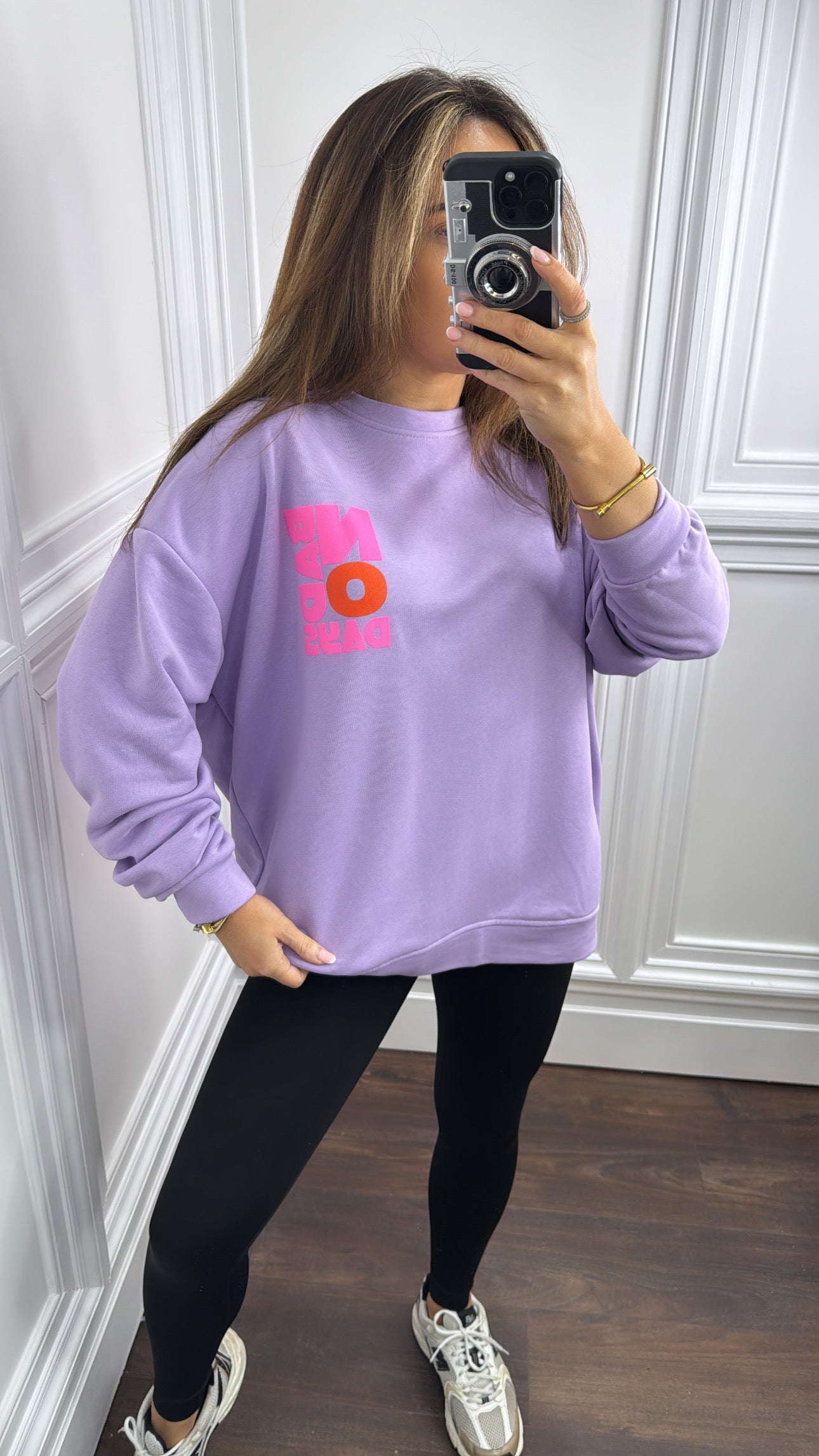 NO BAD DAYS lilac sweatshirt