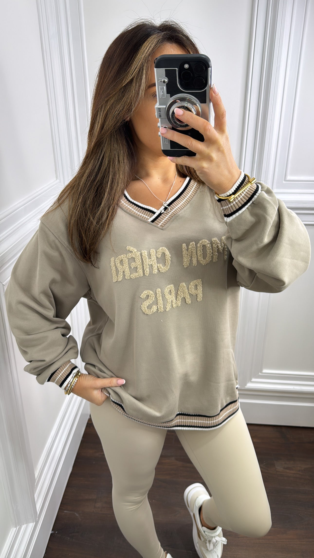 LOLA mocha mon cheri sweatshirt