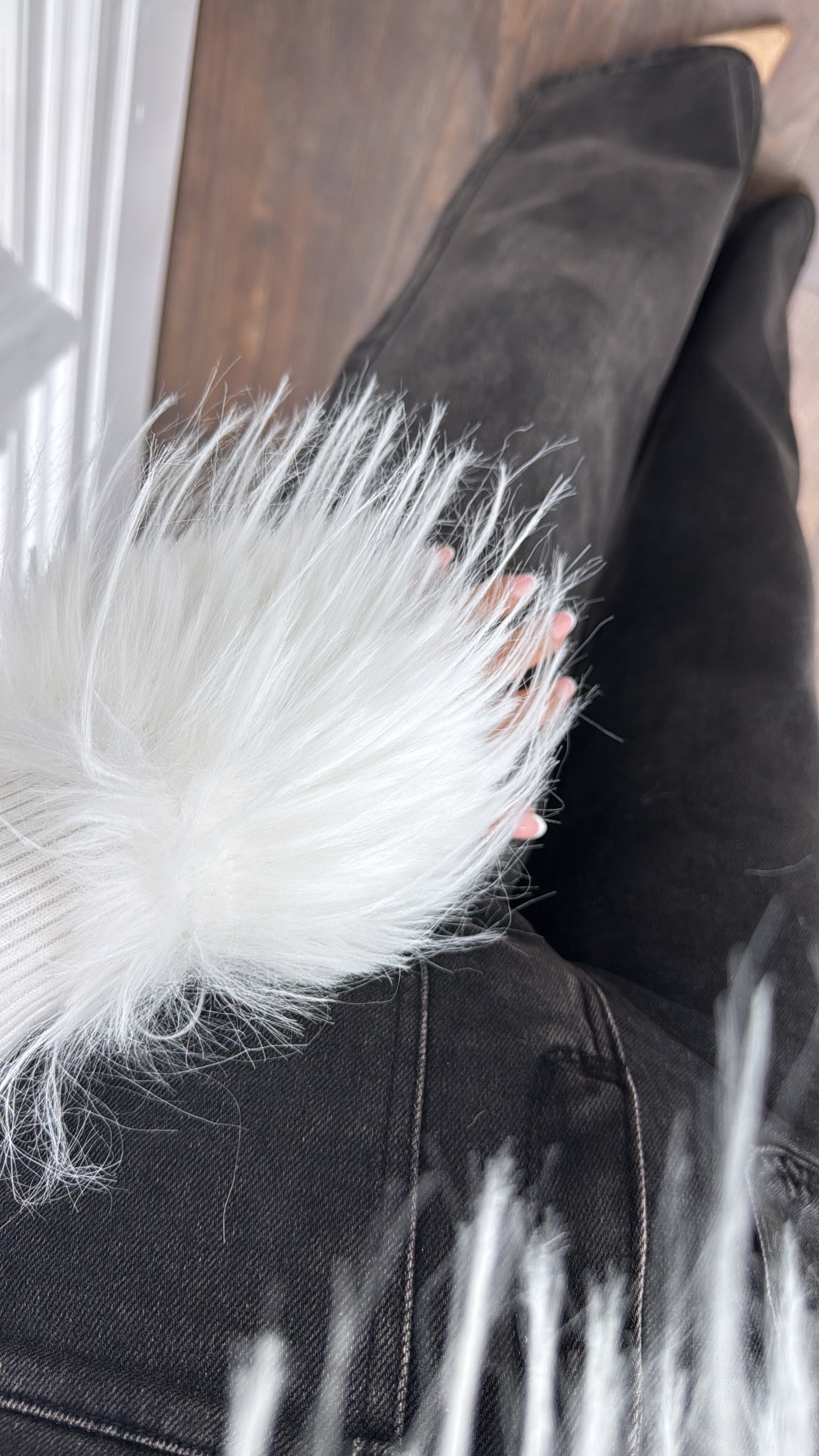 EDELE white fur cuff ribbed top