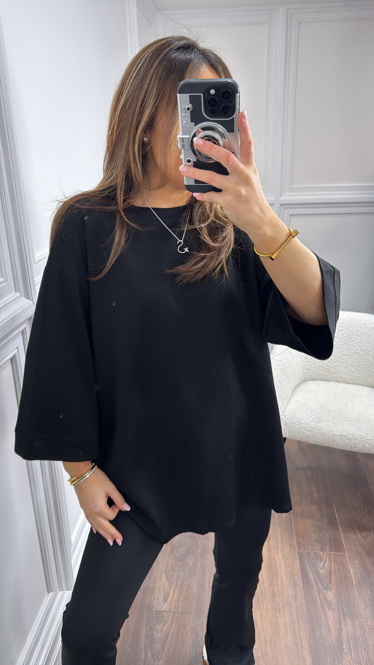 SIAN black super soft oversized tshirt