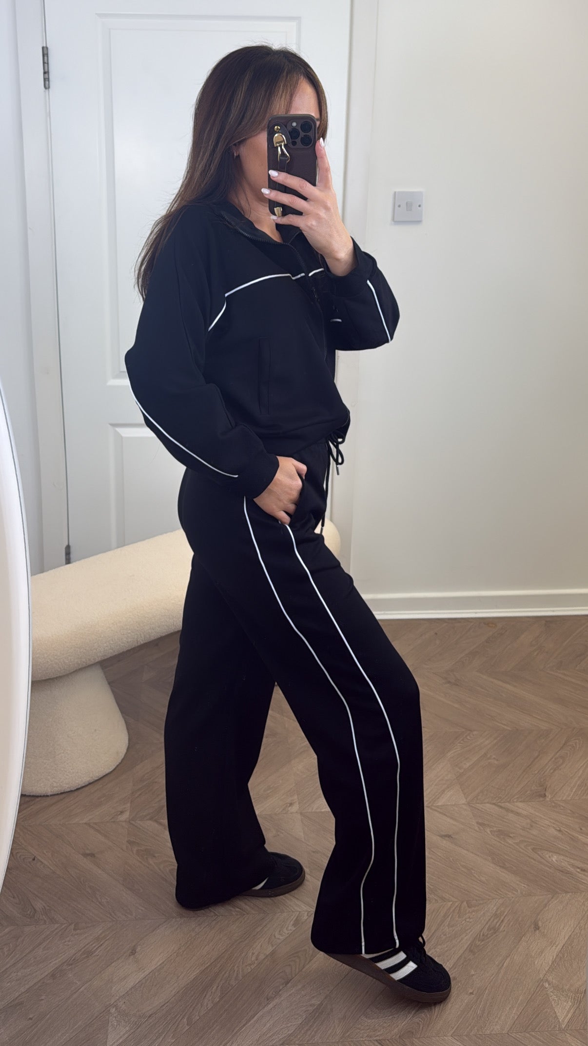BOBBI black zip up lounge set