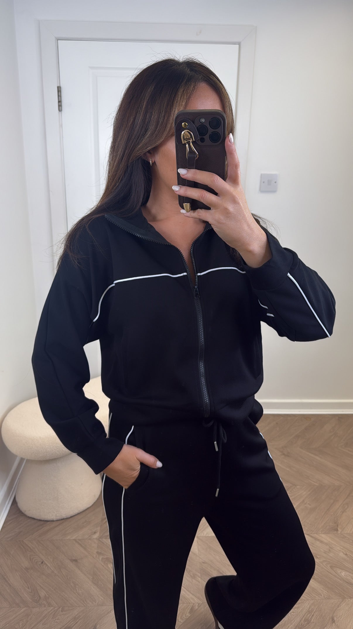 BOBBI black zip up lounge set