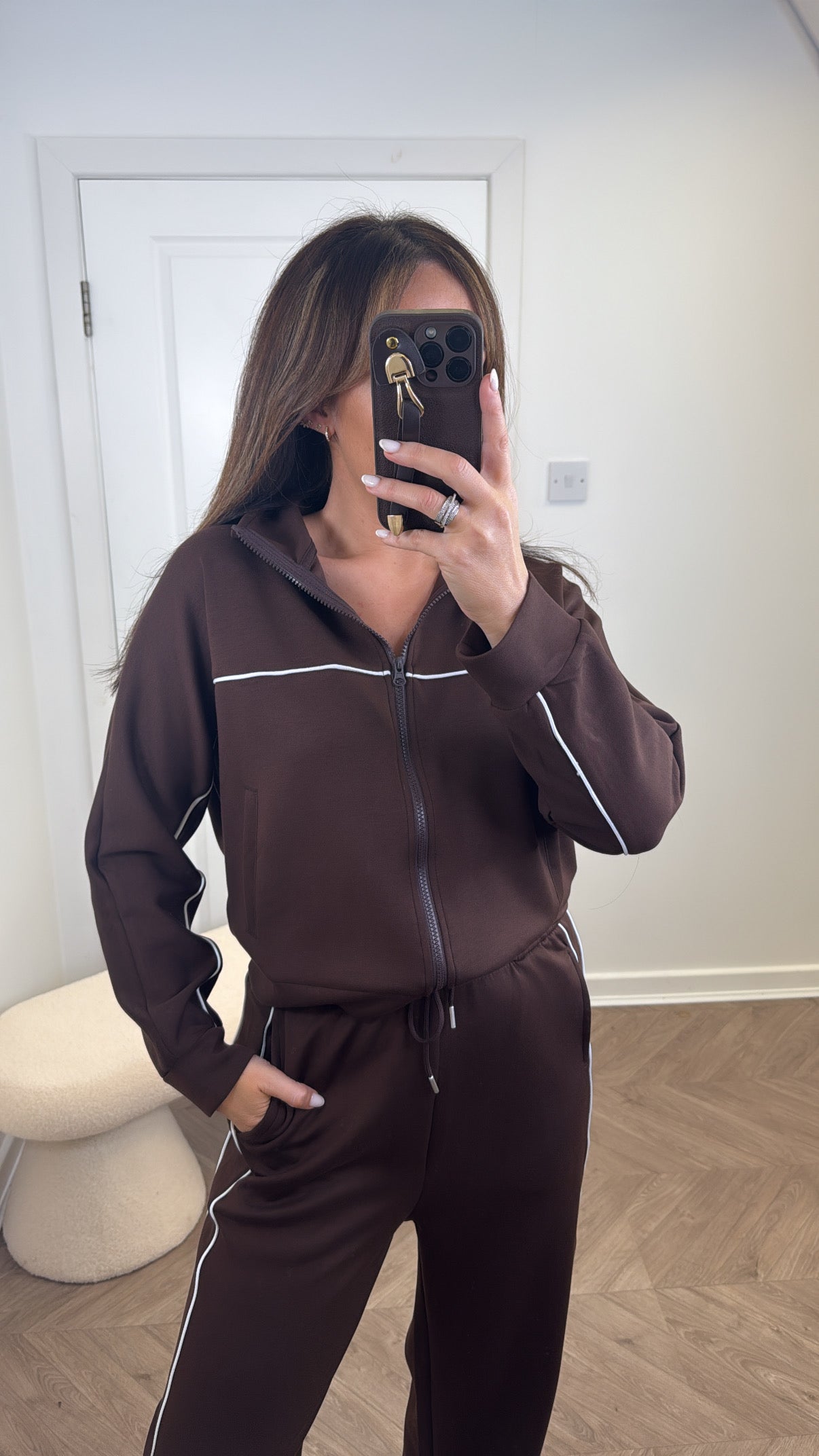 BOBBI brown zip up lounge set