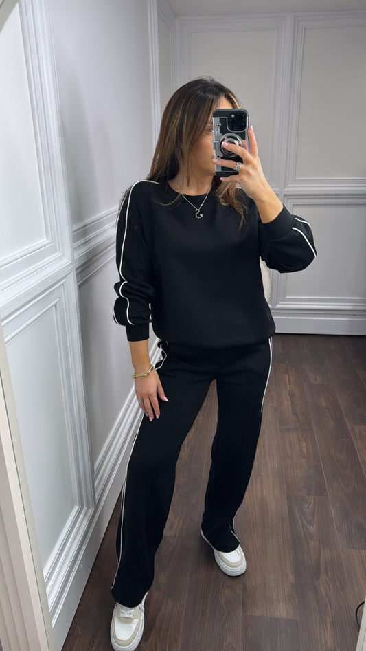 TERRI black sweatshirt and wide leg joggers tracksuit