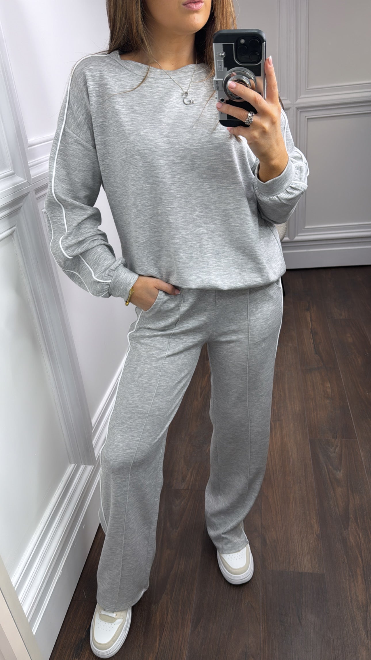 TERRI grey sweatshirt and wide leg joggers tracksuit