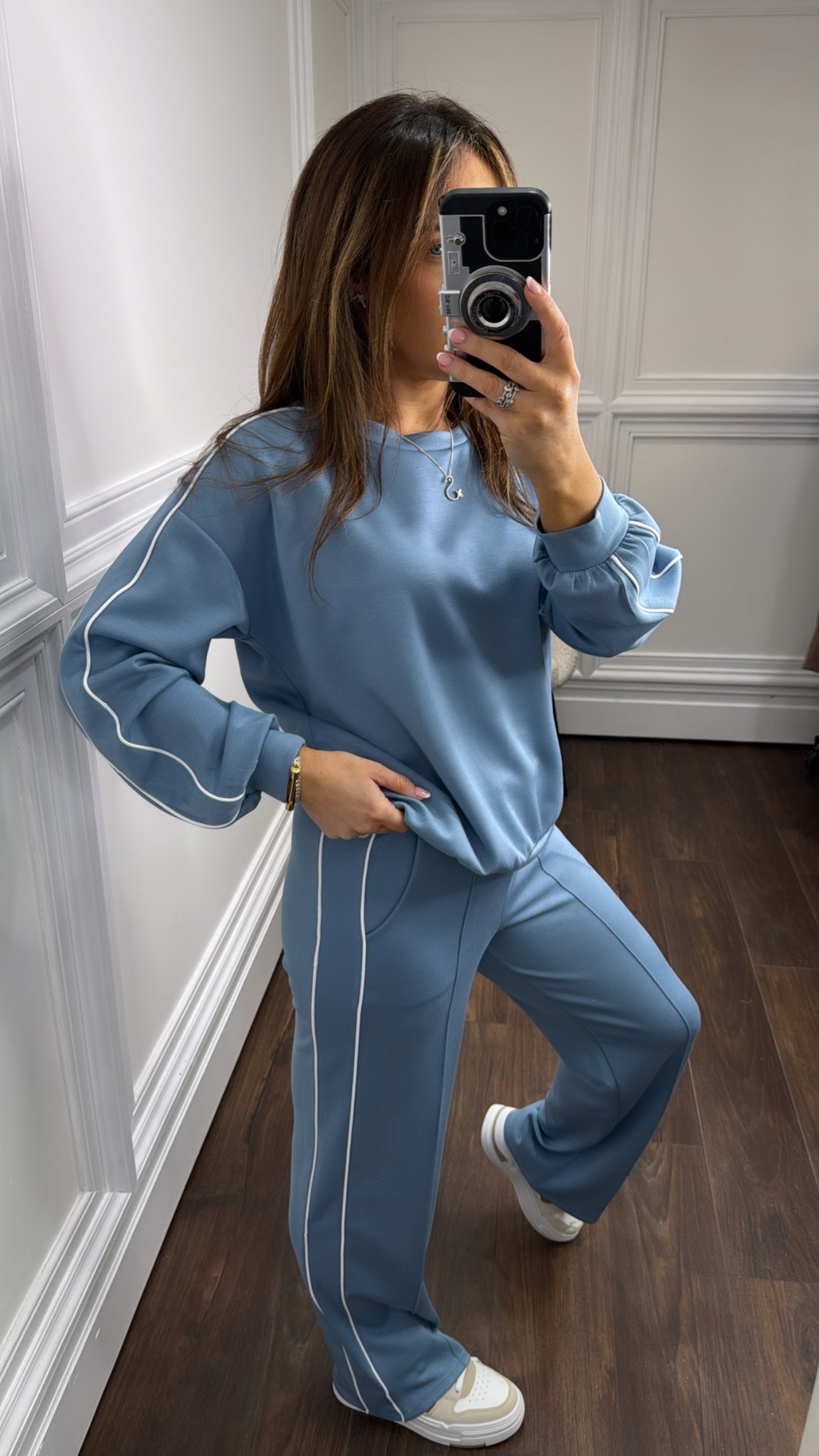 TERRI blue sweatshirt and wide leg joggers tracksuit