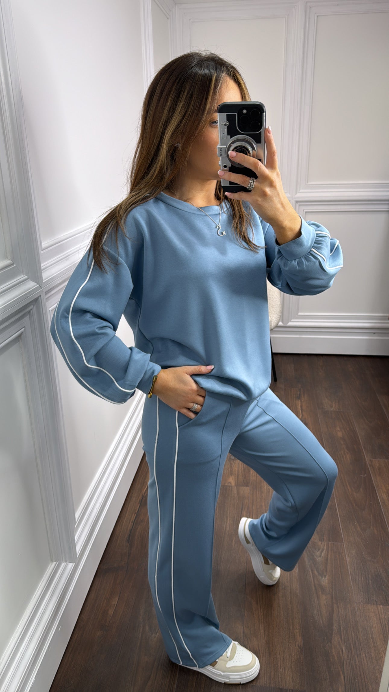 TERRI blue sweatshirt and wide leg joggers tracksuit