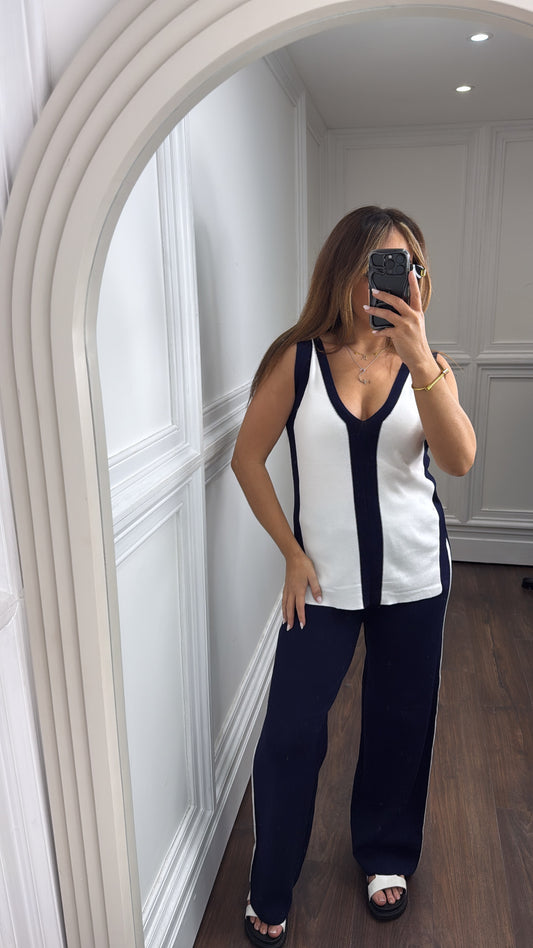 LEESA navy contrast panel knitted lounge co-ord
