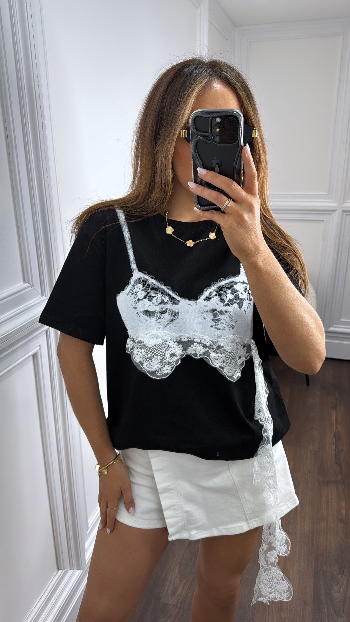 KIMBERLEY black t-shirt with white lace bralet overlay