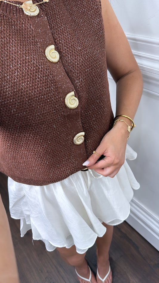 SHELLEY brown sleeveless cardigan with gold shell buttons
