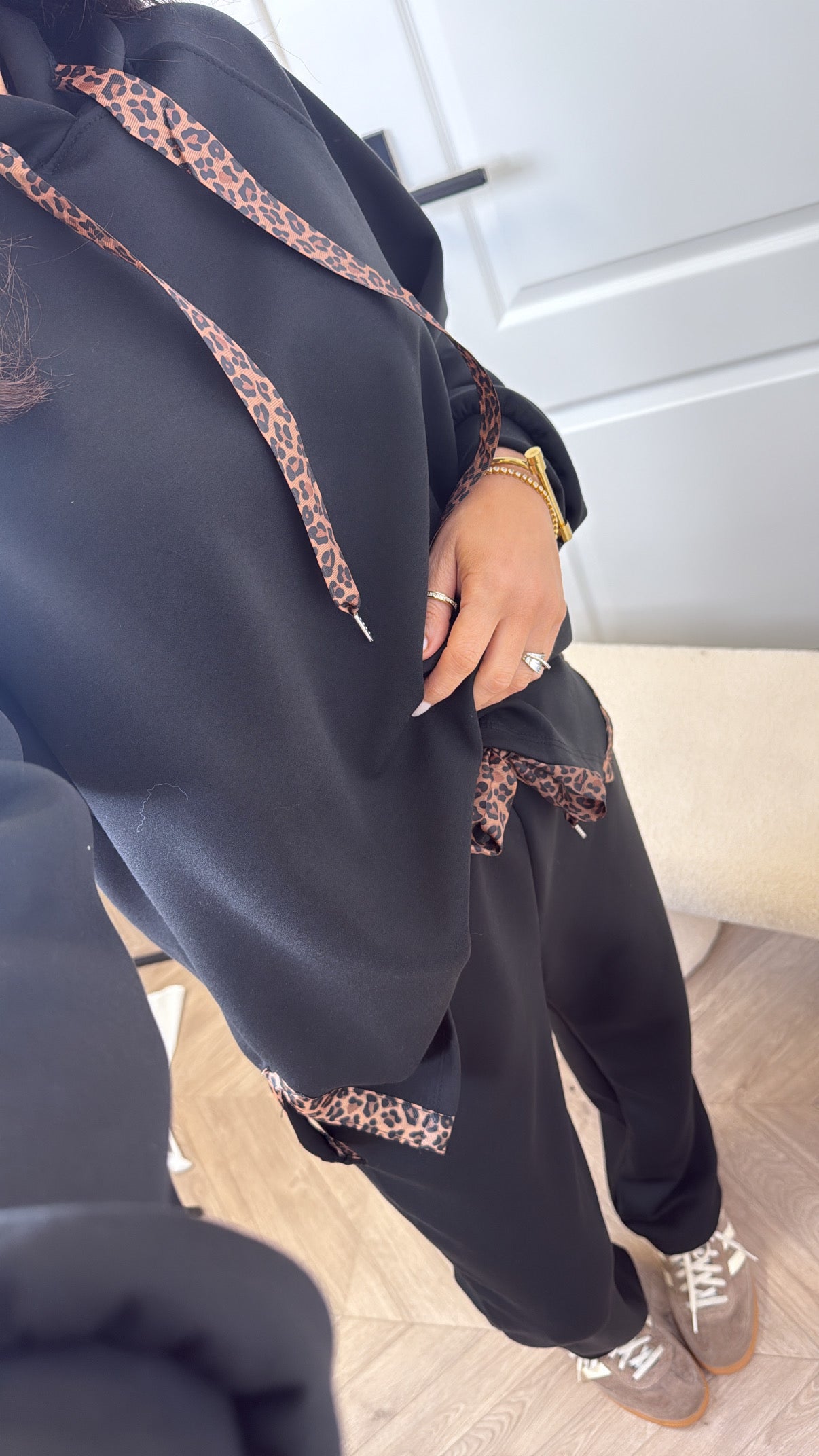 MILA black lounge set with leopard ribbon