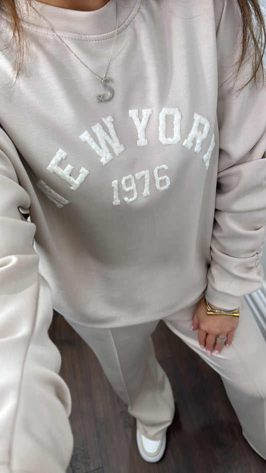 NEW YORK 1976 beige ruched sleeves tracksuit