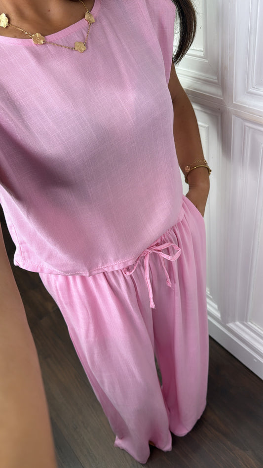 LEONI pink shoulder pad top and trousers co-ord