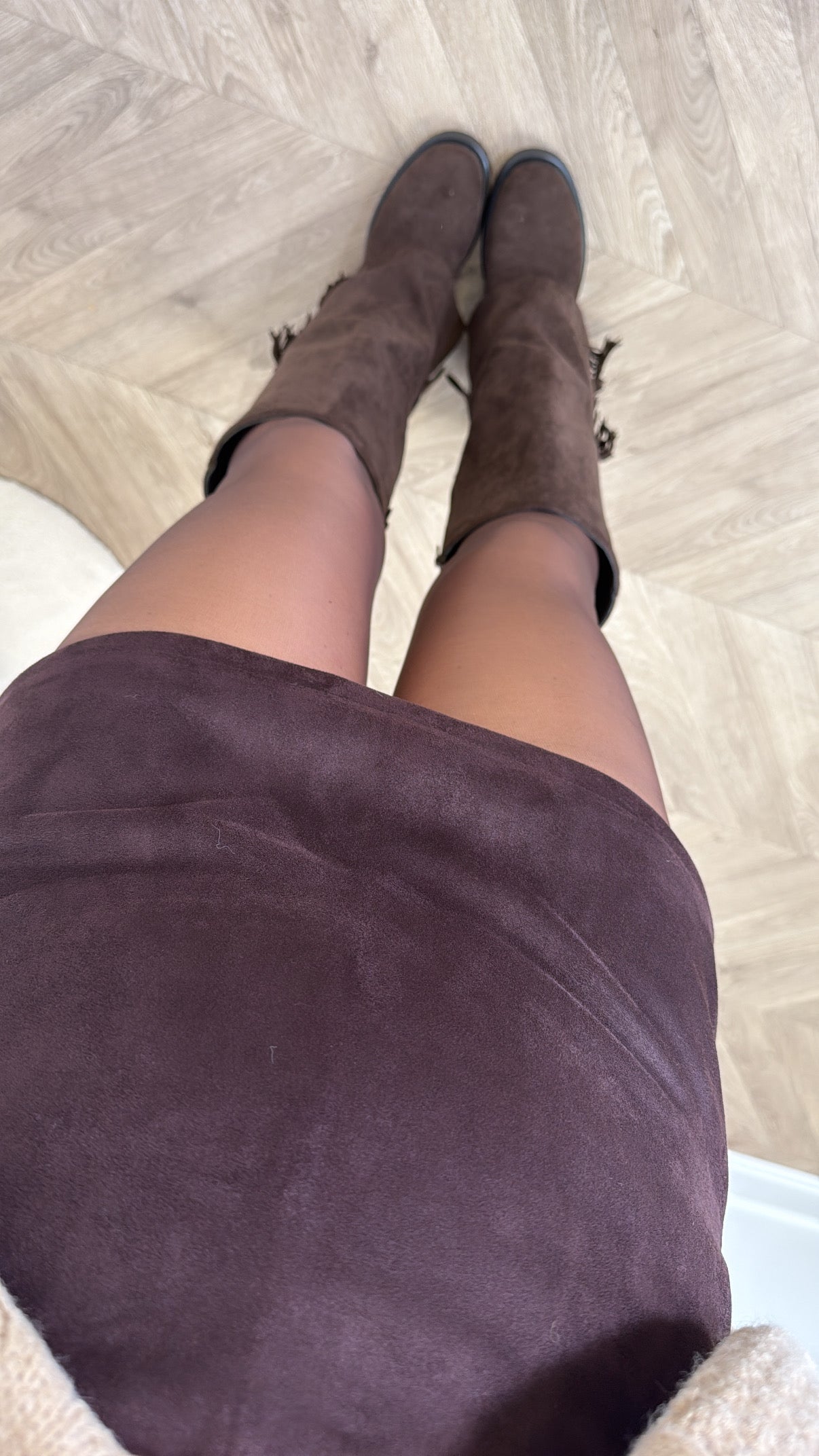 MINNIE plum brown faux suede skort