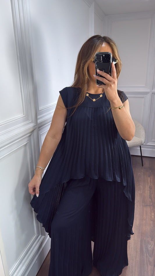 BOBBI navy pleated dip hem top and palazzo trouser co-ord
