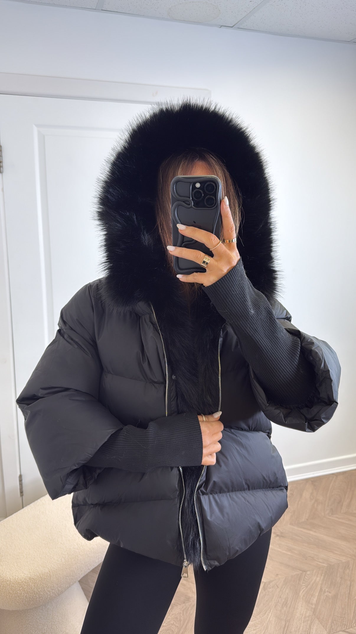 VERITY black puffer coat with faux fur