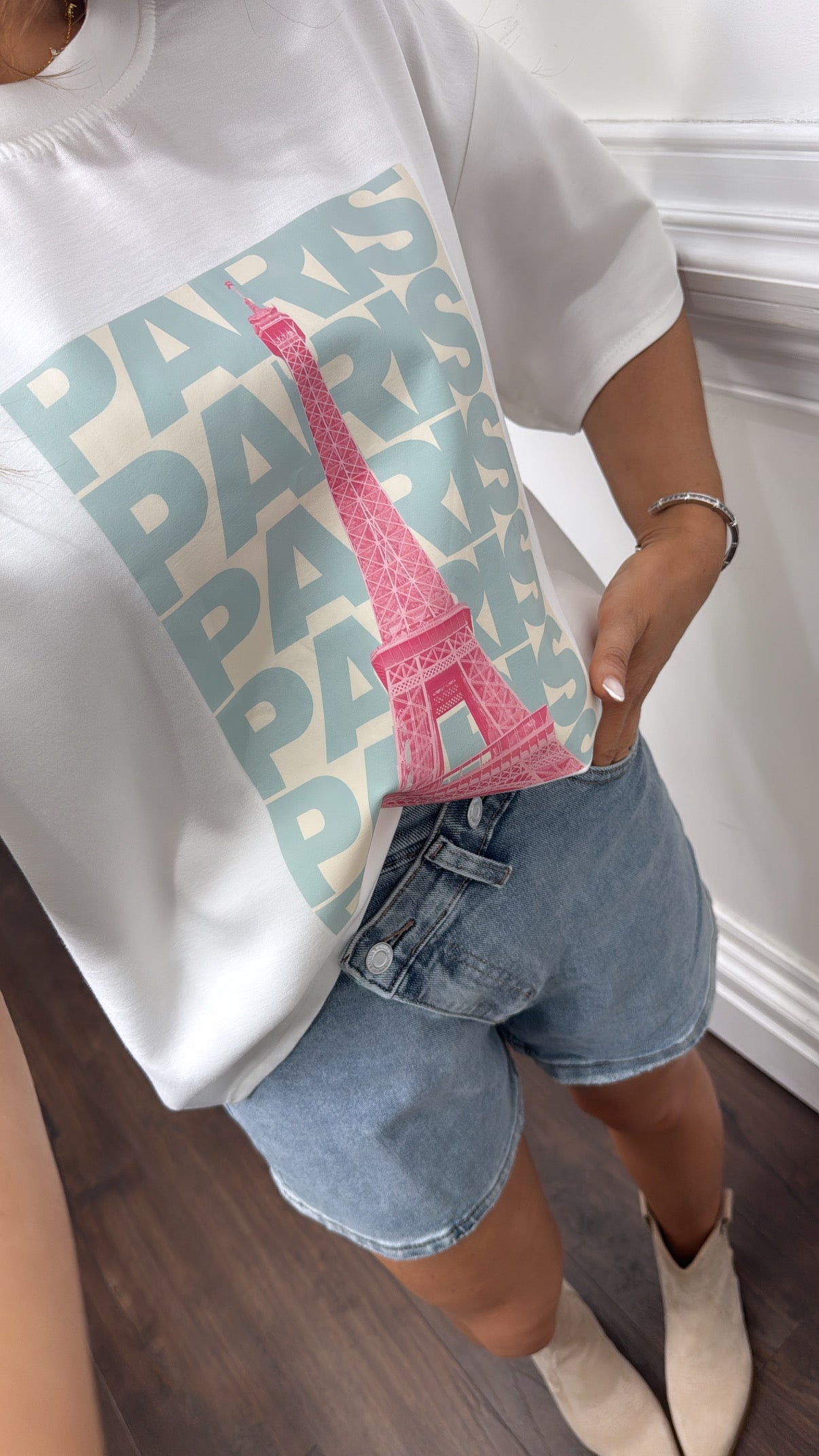 PARIS Eiffel tower white super soft t-shirt