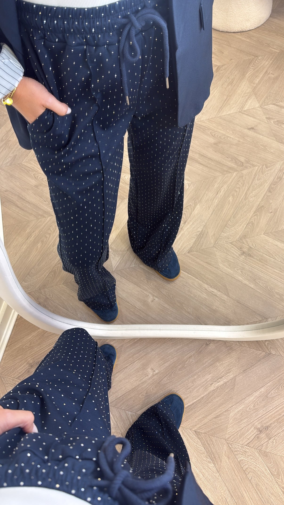 LIVVY navy stud super soft joggers