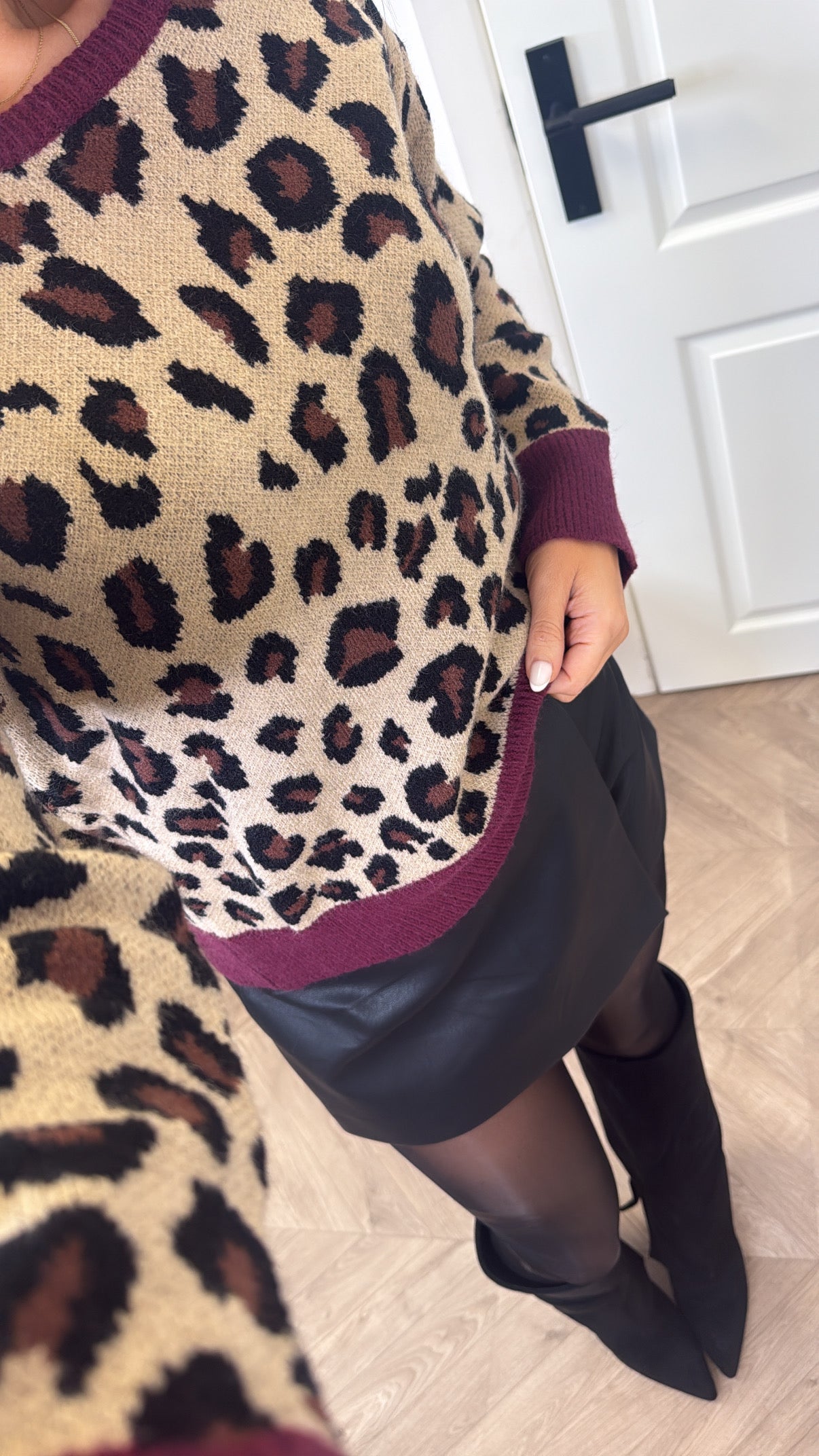ZARA leopard and burgundy 2way bow detail jumper