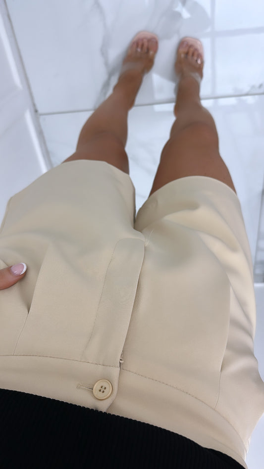 TAMMY beige high waist tailored shorts