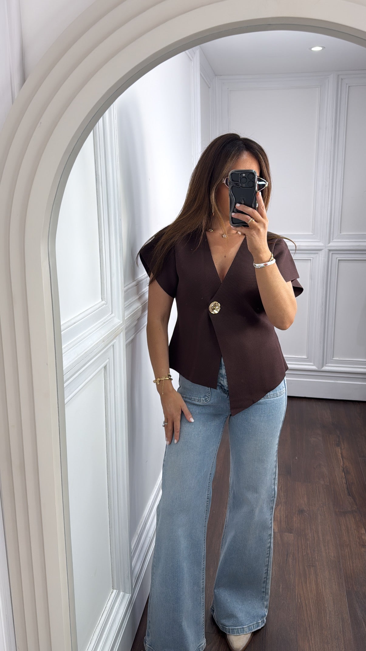 ALICE brown gold button top