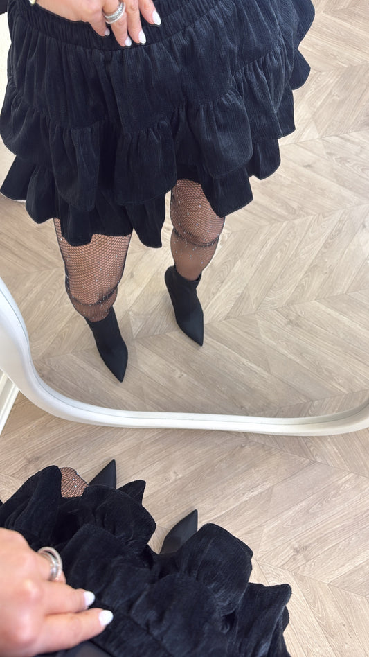 SIA black soft ruffle skort