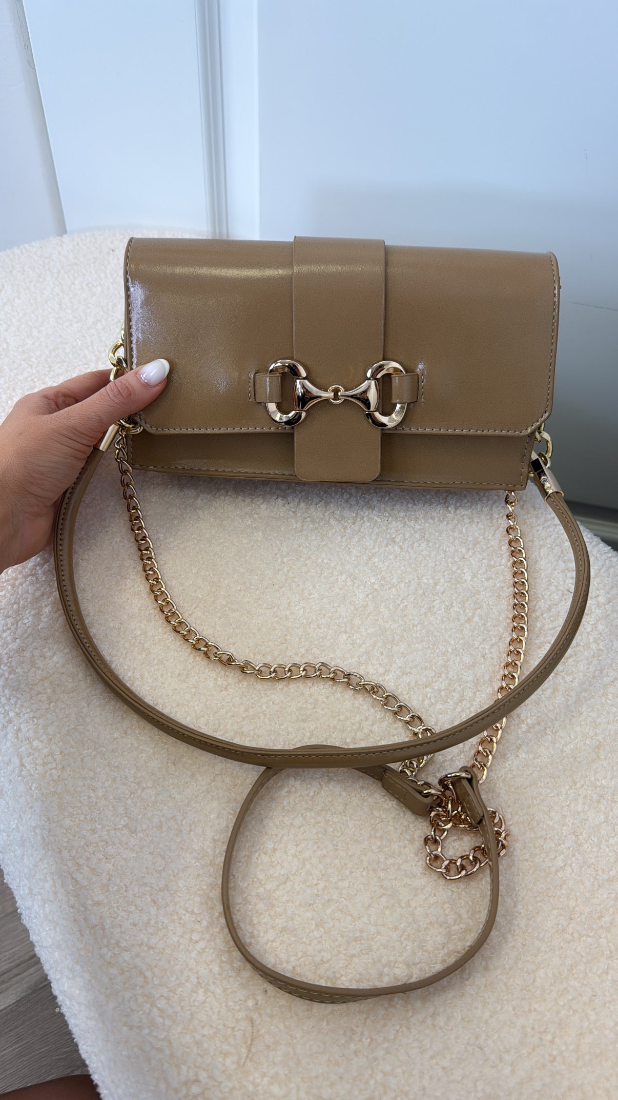 MARNIE camel box bag with gold clasp